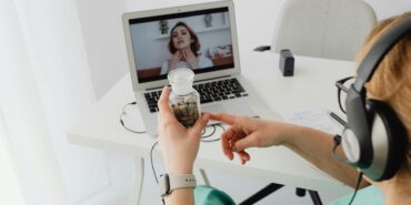 Yaşlanma Hormonal Değişimlerle Başlar