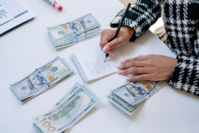 Slovenya'da Akaryakıt Alımları Kısıtlandı, Askeri Destek Sağlandı