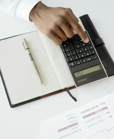 Akaryakıt İndirimlerinin Sevinci Kısa Sürdü: Yeni Zam Geliyor