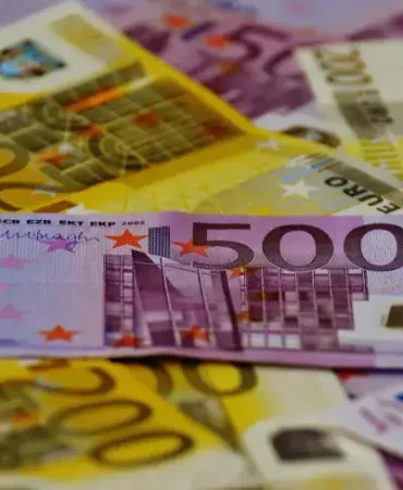 İran Meclis Başkanı Galibaf'tan ABD'ye Tepki