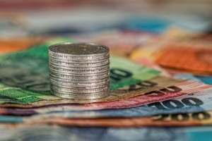 Birleşik Krallık Ekonomisi %0,7 Büyüdü, Destek İhtiyacı Sürüyor