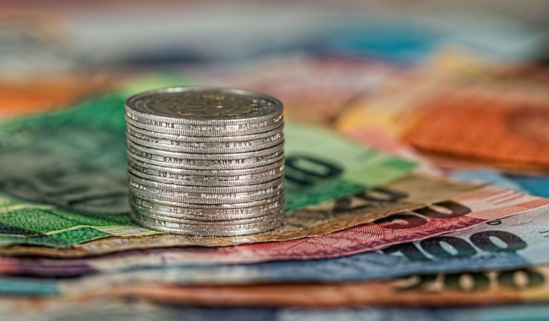 Birleşik Krallık Ekonomisi %0,7 Büyüdü, Destek İhtiyacı Sürüyor